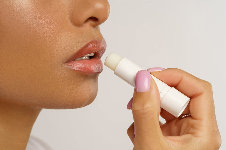 Bálsamos Hidratantes y Cuidado de Labios